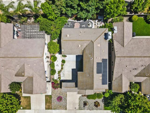 10628 Hidden Grove Circle, Stockton CA: https://media.crmls.org/mediaz/d312baf6-2113-4487-b059-a195969872d7.jpg