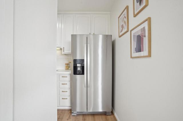 360 Vallejo Drive, Millbrae CA: https://media.crmls.org/mediaz/d3135247-c5da-46fe-8186-433d0656d0ab.jpg