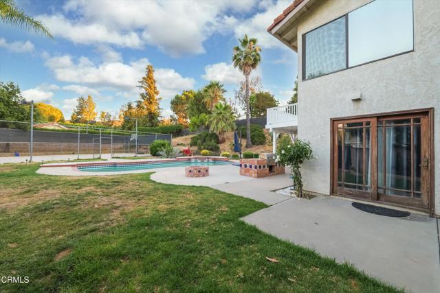 Detail Gallery Image 50 of 70 For 652 Stonebrook St, Simi Valley,  CA 93065 - 4 Beds | 2/1 Baths