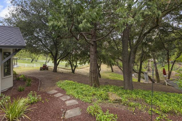 14205 Shannon Road, Los Gatos CA: https://media.crmls.org/mediaz/d31aabf7-0bf3-4cec-ac67-60b7467c9614.jpg