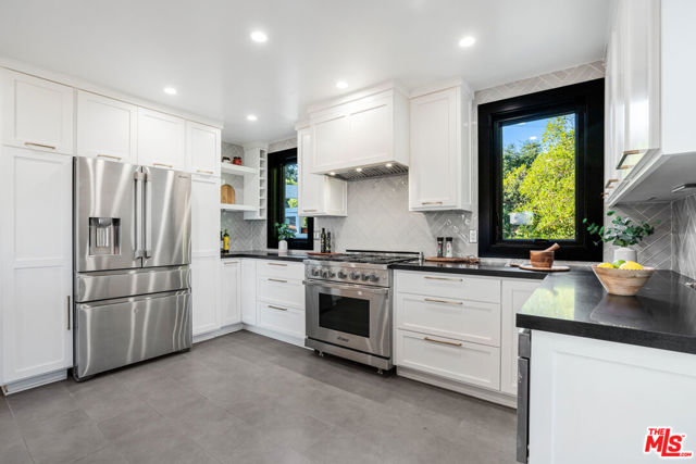 Drew Fenton | 4263 Vista Place Malibu CA | MLS: 7428610