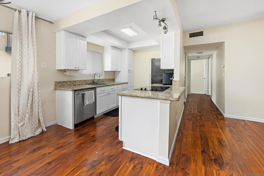4550 Glacier - photo 6