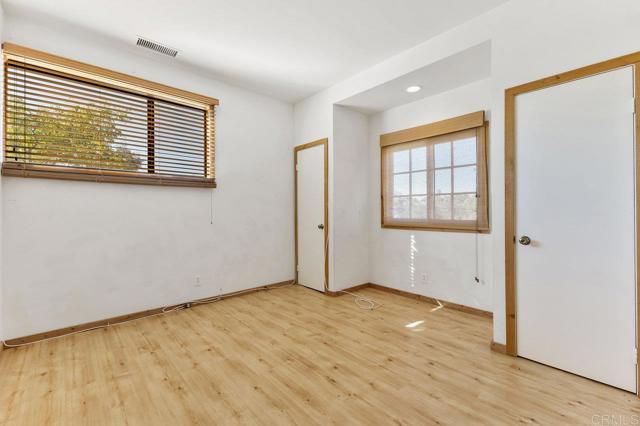 Image 46 of 55 For 31123 Manzanita Crest Road