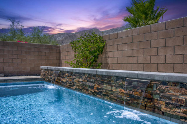 3764 Vista Dunes, Palm Springs CA: https://media.crmls.org/mediaz/d31bef4e-67b8-4102-a4bd-7b3c3f65f011.jpg