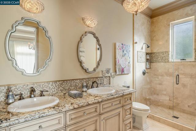 940 Eagle Ridge Dr, Danville CA: https://media.crmls.org/mediaz/d31d3ccb-4357-4ad8-b301-fd3f0a1fa8ef.jpg