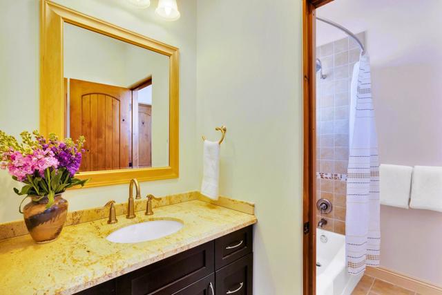 Image 42 of 80 For 15515 Ocotillo Road