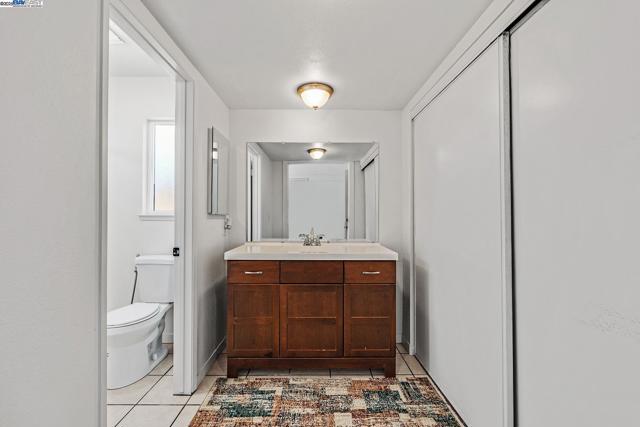 106 Fieldstone Way, Vallejo CA: https://media.crmls.org/mediaz/d31da767-eb5a-4cc6-bf22-6886ef1c11e9.jpg