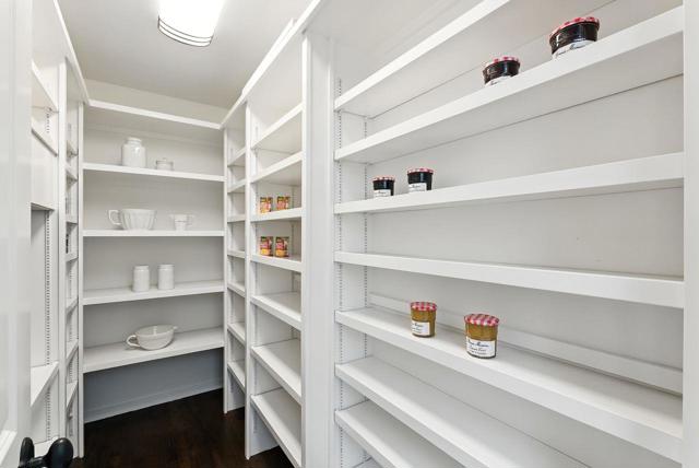 356 Covington Road, Los Altos CA: https://media.crmls.org/mediaz/d31eeed3-c62b-40d2-aa3f-6a2c88208893.jpg