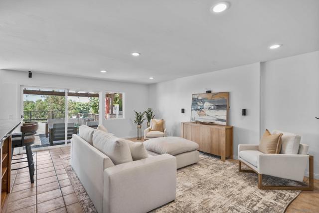 3943 Catamarca Dr, San Diego CA: https://media.crmls.org/mediaz/d31f7972-22c1-462c-a4f3-9ecd632ea737.jpg