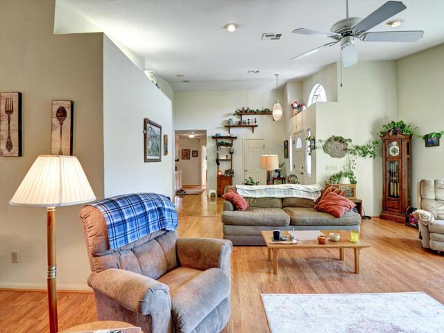 64660 Picard Court, Desert Hot Springs CA: https://media.crmls.org/mediaz/d31fb367-83d1-4be7-bc0d-9bb8aee5dad8.jpg