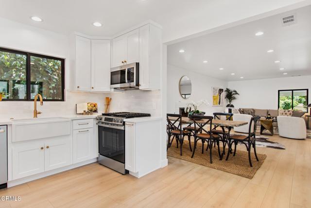 3015 Henrietta Avenue, La Crescenta CA: https://media.crmls.org/mediaz/d31fb603-444e-4593-a1a3-309f5840d13c.jpg