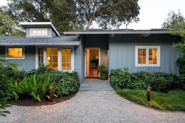 343 Lloyden Park Lane, Atherton CA: https://media.crmls.org/mediaz/d3201cff-e0f4-4737-95f1-e0c1e4532b0f.jpg
