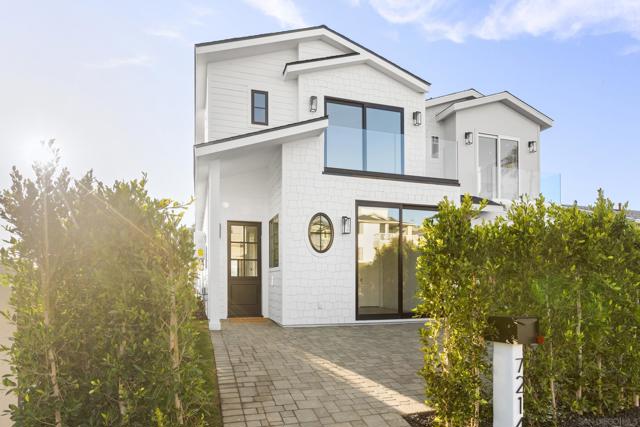 Image 5 of 27 For 7214 Fay Ave