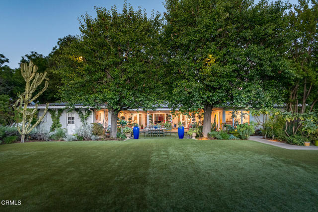 Detail Gallery Image 19 of 42 For 4409 Encinas Dr, La Canada Flintridge,  CA 91011 - 5 Beds | 4 Baths