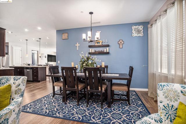 Image 6 of 24 For 3152 Jordan Way