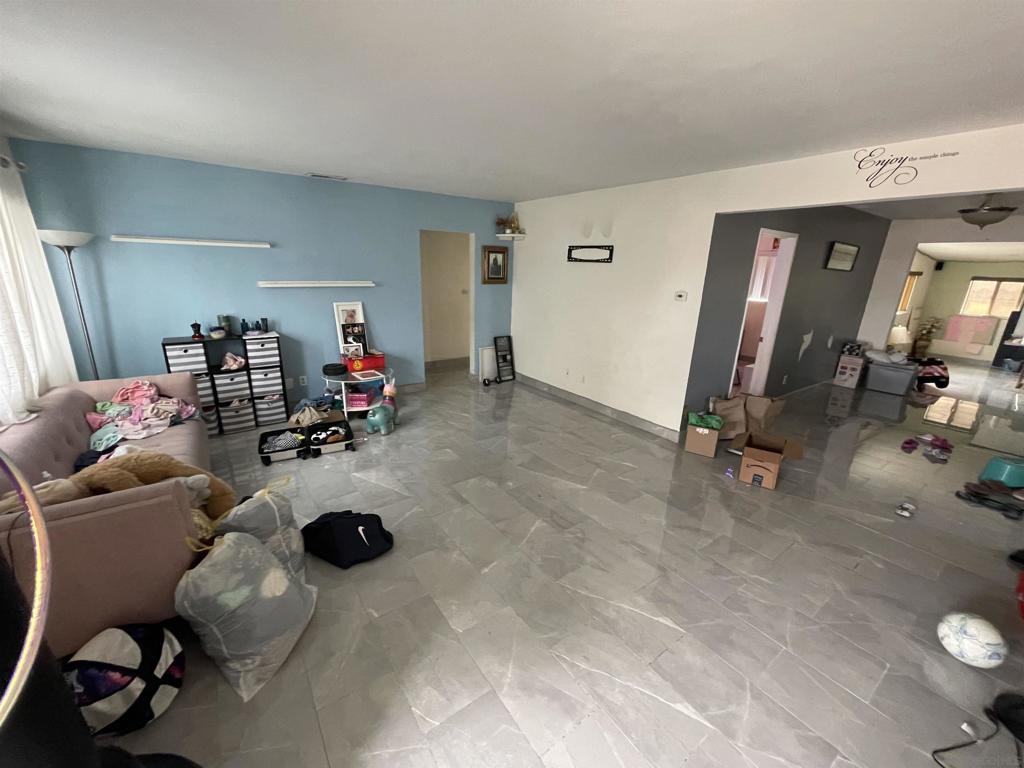 2039 Washington - photo 4