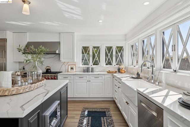 Image 15 of 59 For 231 Bonita Ave