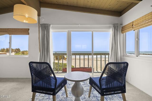 1218 Cornwall Lane, Ventura CA: https://media.crmls.org/mediaz/d322331f-6319-4227-908a-cb4f1a109d8d.jpg