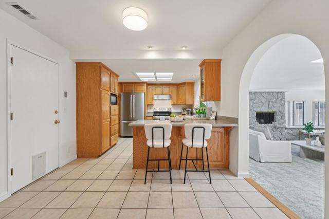 5886 Falon Way, San Jose CA: https://media.crmls.org/mediaz/d3223dc8-8974-4342-ba25-f78f5b985b47.jpg