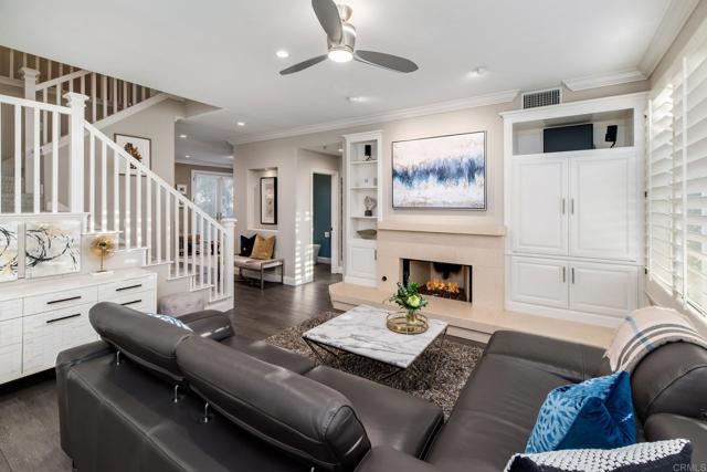 Detail Gallery Image 8 of 46 For 3596 Torrey View Ct, San Diego,  CA 92130 - 4 Beds | 3/1 Baths