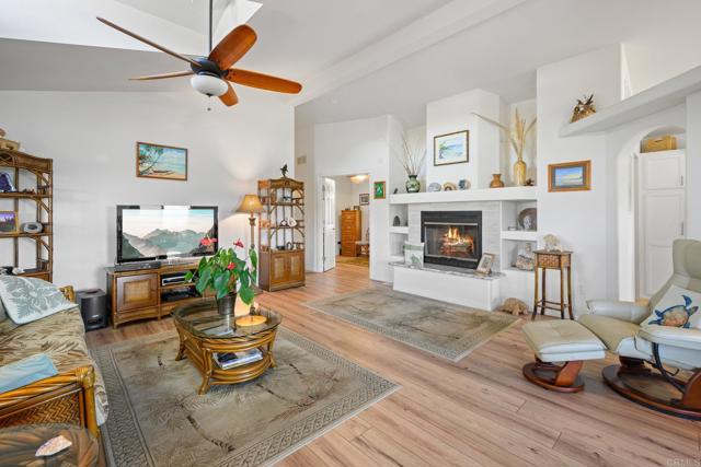 Detail Gallery Image 3 of 26 For 9500 Harritt Rd #230,  Lakeside,  CA 92040 - 3 Beds | 2 Baths