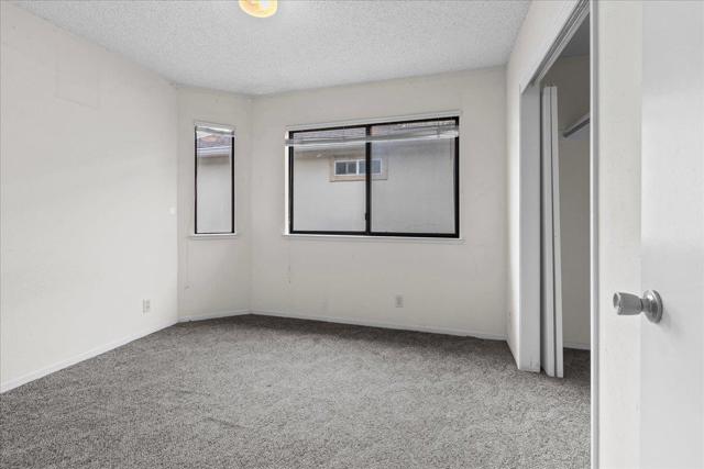 1575 Sepulveda Drive, Salinas CA: https://media.crmls.org/mediaz/d324dfac-78d0-4cef-8464-3f67871c6866.jpg