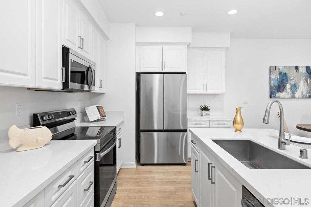 10149 Graphite Street