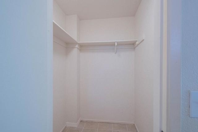 720 Clearview Drive, Hollister CA: https://media.crmls.org/mediaz/d3262f1d-b230-4151-bc40-a64dccce1c5c.jpg