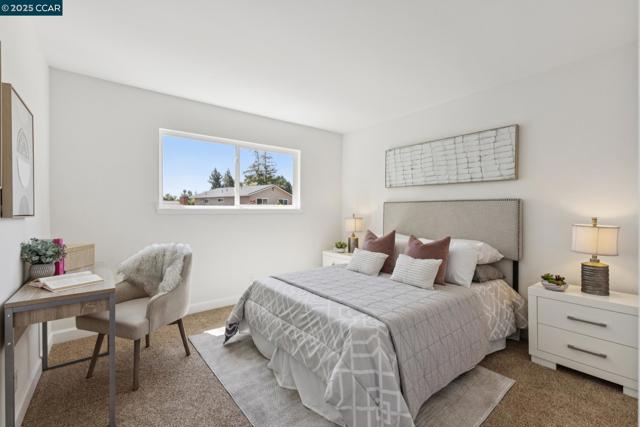 36 Playa Ct, San Ramon CA: https://media.crmls.org/mediaz/d326373f-c57b-4891-a5e7-327d1e3a6243.jpg