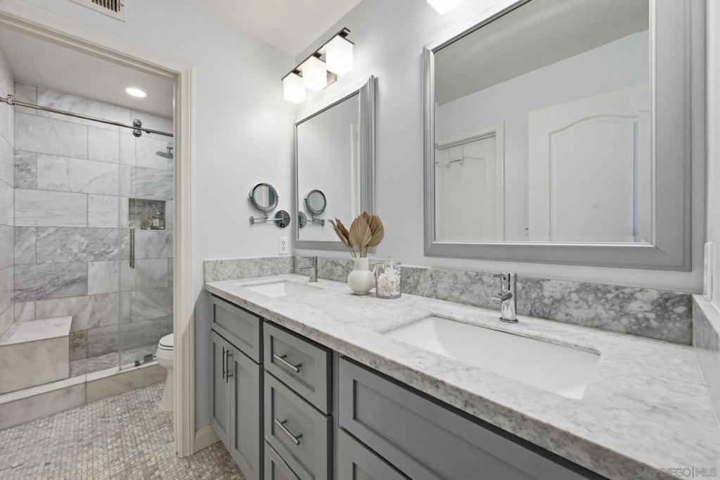 11478 Swan Lake - photo 20