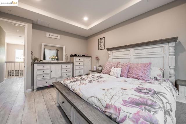 5132 Kevin PL, Rohnert Park CA: https://media.crmls.org/mediaz/d328afe1-dc90-4c5f-acf5-3f9e1c810622.jpg