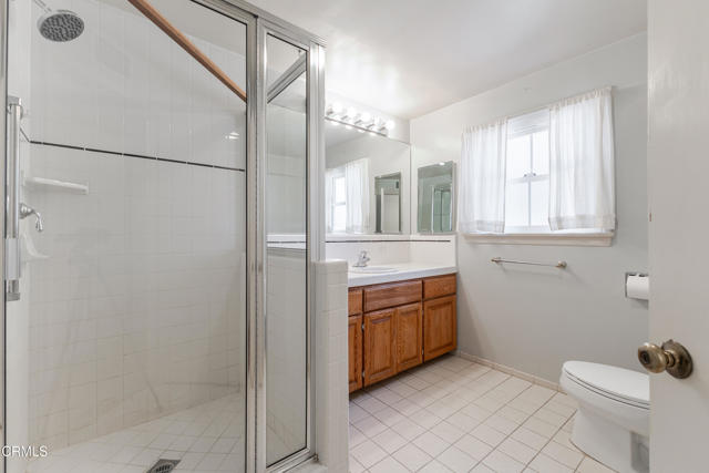 887 Vallombrosa Drive, Pasadena CA: https://media.crmls.org/mediaz/d328be25-4115-4e02-bd39-ecd0a347052c.jpg