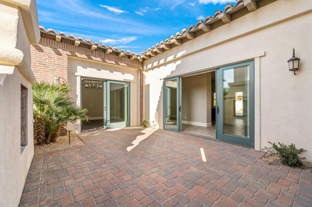 MLS #219137722DA image #15