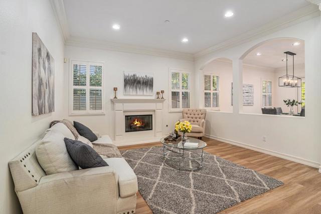 Image 9 of 60 For 817 Lynwood Drive