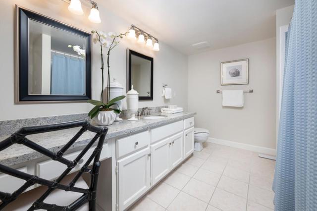 38 Weepingridge Court, San Mateo CA: https://media.crmls.org/mediaz/d32bb3e8-68fb-42e7-934e-d0f9adb7d4fd.jpg