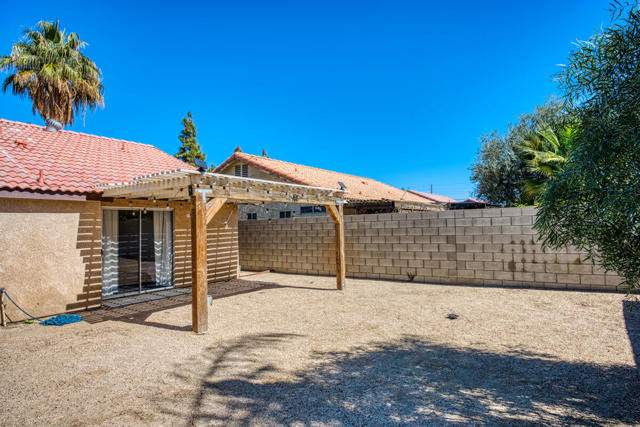 80917 Brown Street, Indio CA: https://media.crmls.org/mediaz/d32bb8be-8544-43b6-a6d9-3420228341f4.jpg