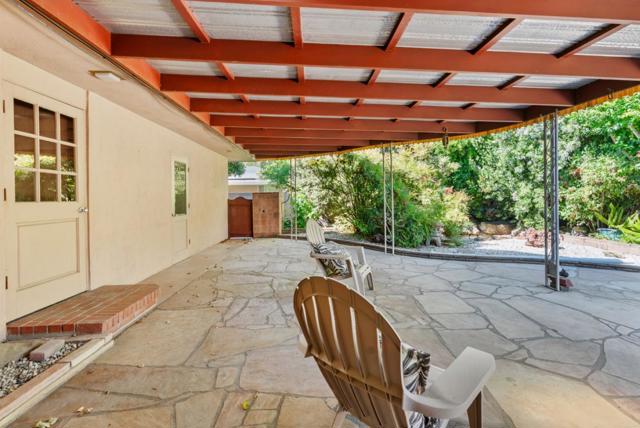 1781 Prune Street, Hollister CA: https://media.crmls.org/mediaz/d32bbdb7-209c-4c2d-b443-e116dfdc66b8.jpg