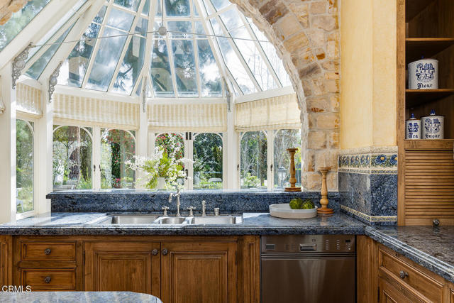 Detail Gallery Image 23 of 65 For 1535 Circle Dr, San Marino,  CA 91108 - 5 Beds | 5/3 Baths