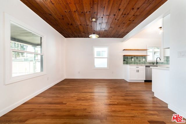 6221 Arroyo Glen Street, Los Angeles CA: https://media.crmls.org/mediaz/d32c5f63-b06f-4a7d-93a4-fb17dc3d8e8d.jpg