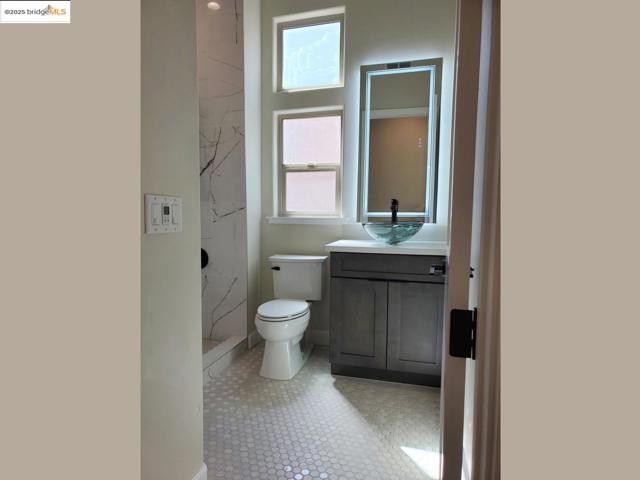 1816 Stone House LN, Lincoln CA: https://media.crmls.org/mediaz/d32d18fb-3866-4b85-82c5-d10a65aa31d3.jpg