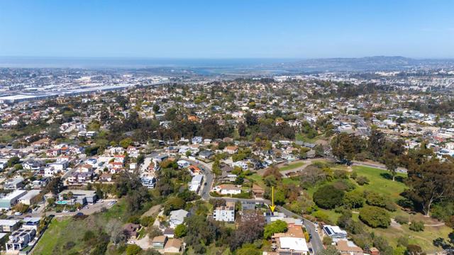 3929 Pringle street, San Diego CA: https://media.crmls.org/mediaz/d32e571c-3b04-4b94-98b6-8cfb74c8e2d2.jpg