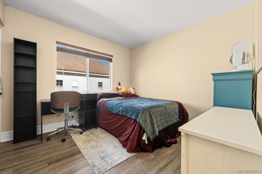 MLS #250041168SD image #10