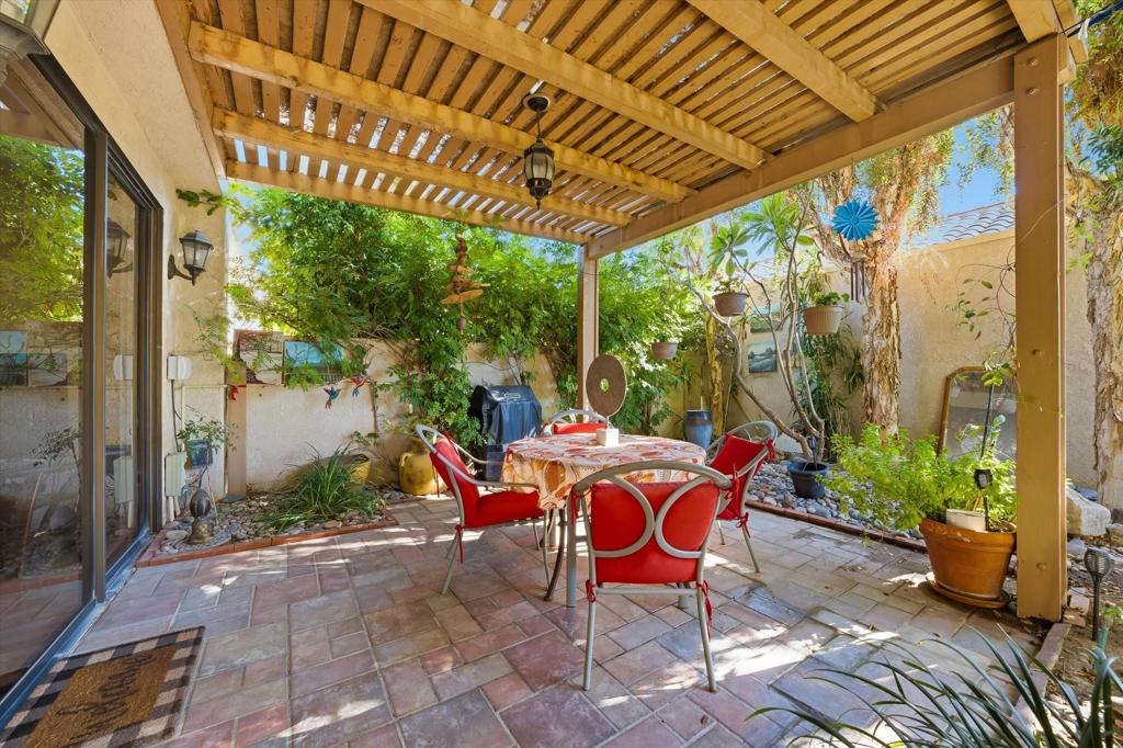 MLS #219138792DA image #3