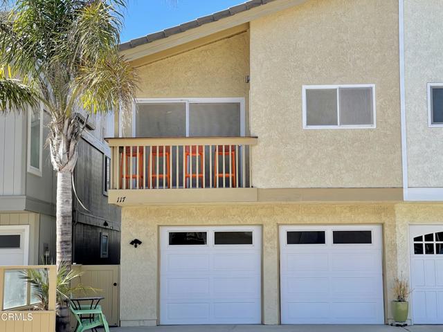 Detail Gallery Image 2 of 34 For 117 La Brea St, Oxnard,  CA 93035 - 3 Beds | 2 Baths