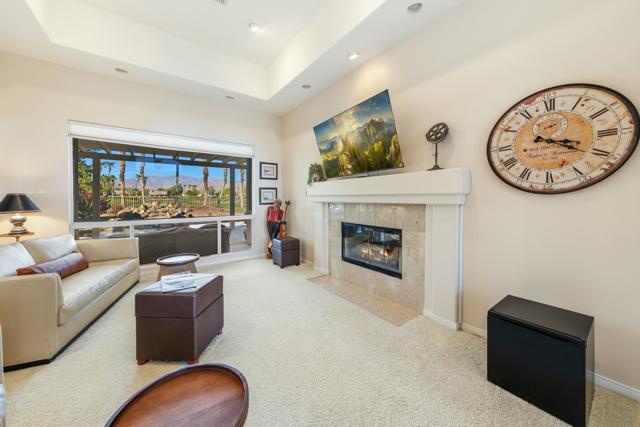 78770 Sunrise Mountain View, Palm Desert CA: https://media.crmls.org/mediaz/d330dbb1-adeb-4f93-bcda-376ff25564d5.jpg