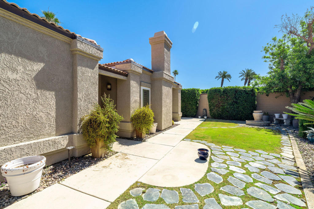 MLS #219138684DA image #5