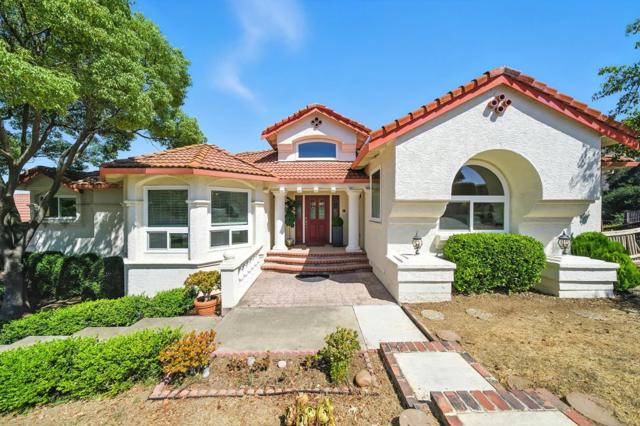 15610 Oakridge, Morgan Hill CA: https://media.crmls.org/mediaz/d3328541-f28d-4ff5-b0c0-06e255436b89.jpg