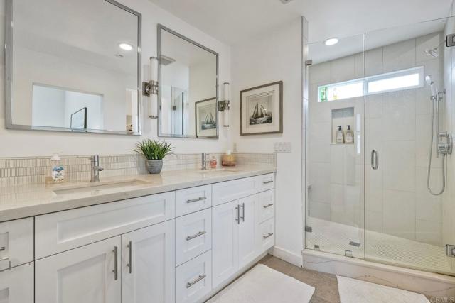 295 Chinquapin Ave, Carlsbad CA: https://media.crmls.org/mediaz/d332cb7c-b70d-4b49-bd4d-58b5adbb29f4.jpg