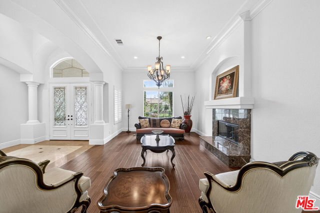 Image 5 of 28 For 1660 Alamitos Circle