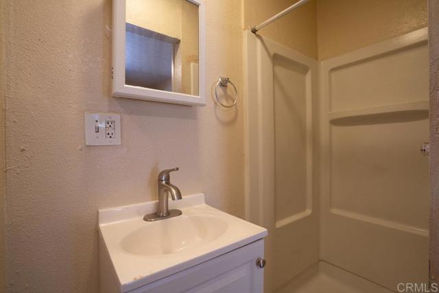 Detail Gallery Image 22 of 37 For 315 1/2 E Elm St, Lodi,  CA 95240 - – Beds | – Baths